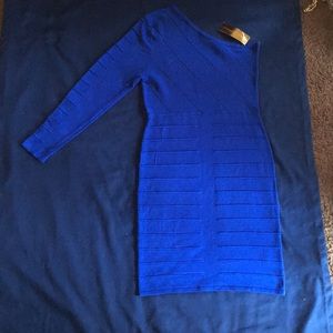 Nicki Minaj  Blue dress